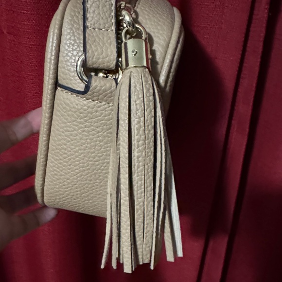 Beige Faux Leather Crossbody Bag GG Gently used - Picture 7 of 8